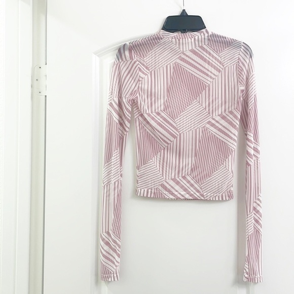 Full Tilt geometric print sheer long sleeve top - Picture 2 of 4